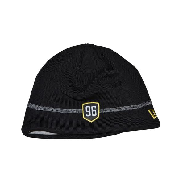 New Era MLS Major League Soccer Beanie 96 Columbus Crew - Picture 1 of 6